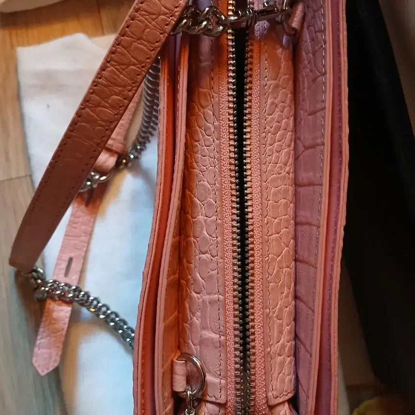 [BUNJANG] Jalmoyi Pink Crocodile Handbag / 잘모이 핑크 리얼 악어백