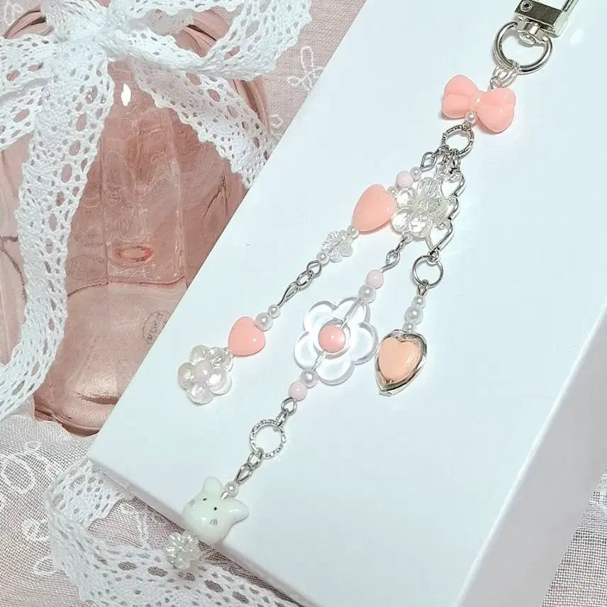 [BUNJANG] Kitsch Y2K Beaded Keychain / 키치 Y2K 비즈 키링(핑크, 코랄)