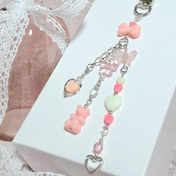 [BUNJANG] Kitsch Y2K Beaded Keychain / 키치 Y2K 비즈 키링(핑크, 코랄)
