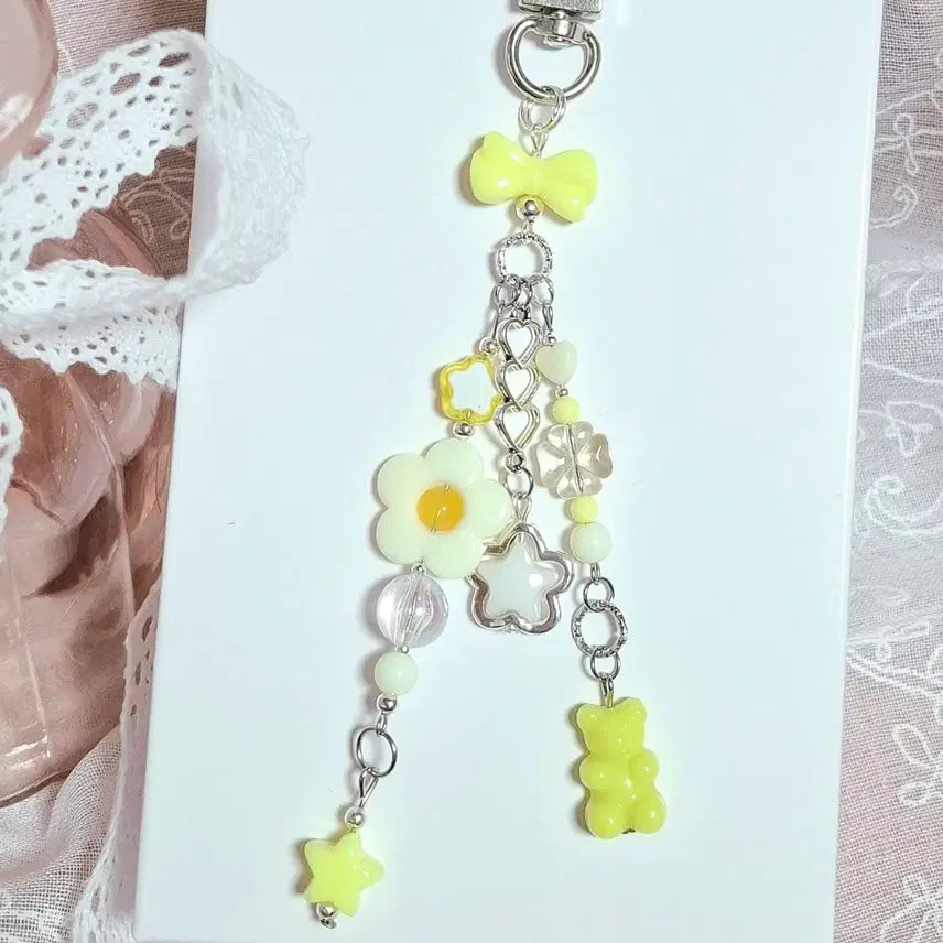 [BUNJANG] Kitsch Y2K Beaded Keyring / 키치 Y2K 비즈 키링(노랑, 민트)
