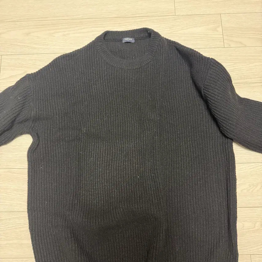 [BUNJANG] Takeasy Lambswool Crew Neck Oversized Knit - Black (L) / 테이크이지 램스울 크루넥 오버니트 블랙 L사이즈