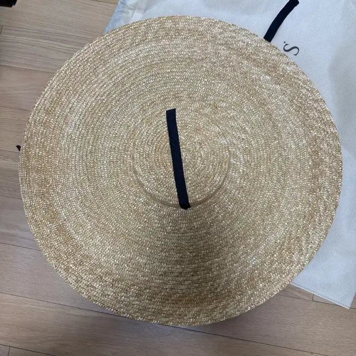 [BUNJANG] Jacquemus Santon Straw Hat / 자크뮈스 Jacquemus의 Santon 밀짚모자