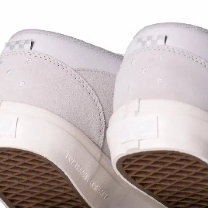 [BUNJANG] Vans Skate x Pop Trading Company Half Cab 92 Sneakers / (260) 반스 스케이트 X 팝트레이딩 컴퍼니 하프캡 92