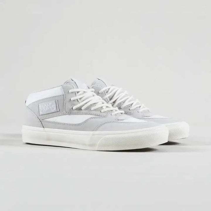 [BUNJANG] Vans Skate x Pop Trading Company Half Cab 92 Sneakers / (260) 반스 스케이트 X 팝트레이딩 컴퍼니 하프캡 92