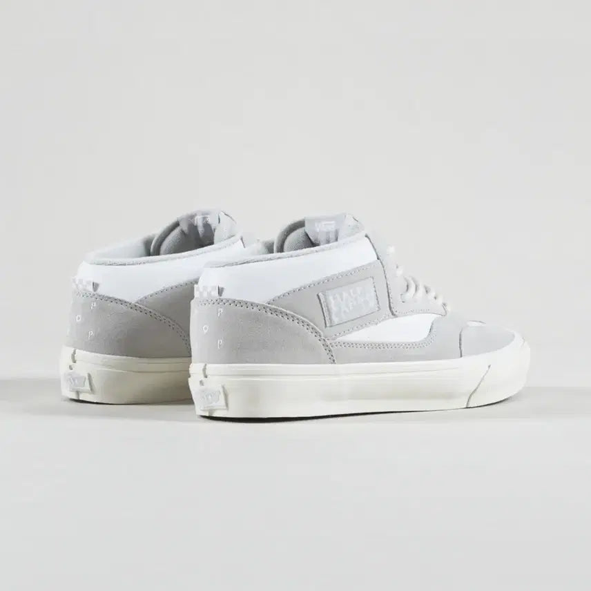 [BUNJANG] Vans Skate x Pop Trading Company Half Cab 92 Sneakers / (260) 반스 스케이트 X 팝트레이딩 컴퍼니 하프캡 92