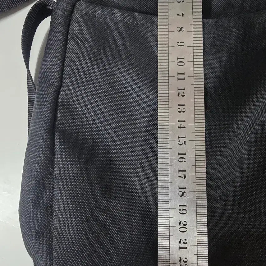 [BUNJANG] Nike Mini Crossbody Bag / 나이키 미니백