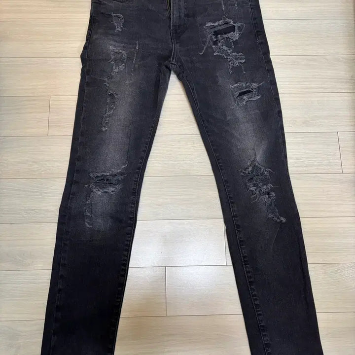 [BUNJANG] Black Washed Denim Jeans - Size M / 블랙 워싱 데님