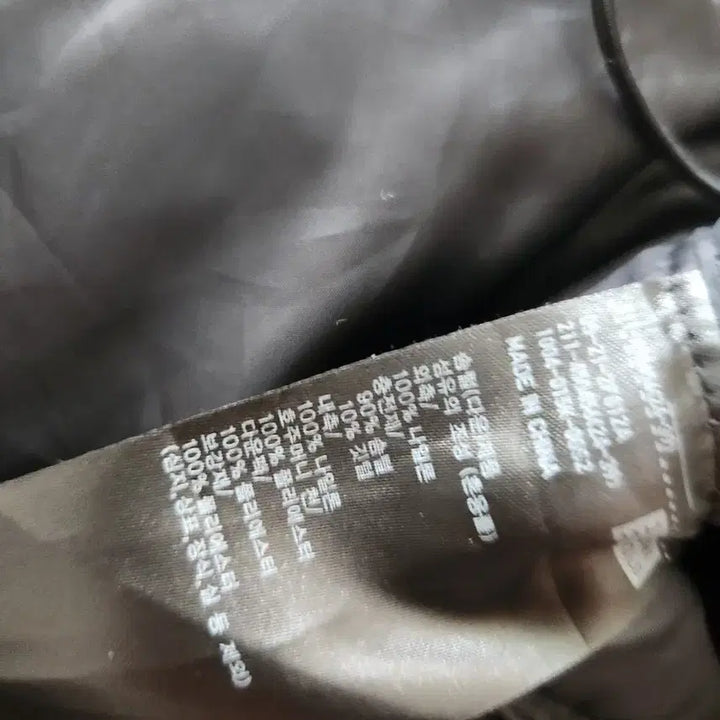 [BUNJANG] Uniqlo Ultra Light Down Padded Jacket - Black - Size M / 유니클로 울트라라이트 다운패딩점퍼