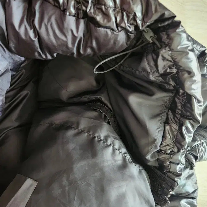 [BUNJANG] Uniqlo Ultra Light Down Padded Jacket - Black - Size M / 유니클로 울트라라이트 다운패딩점퍼