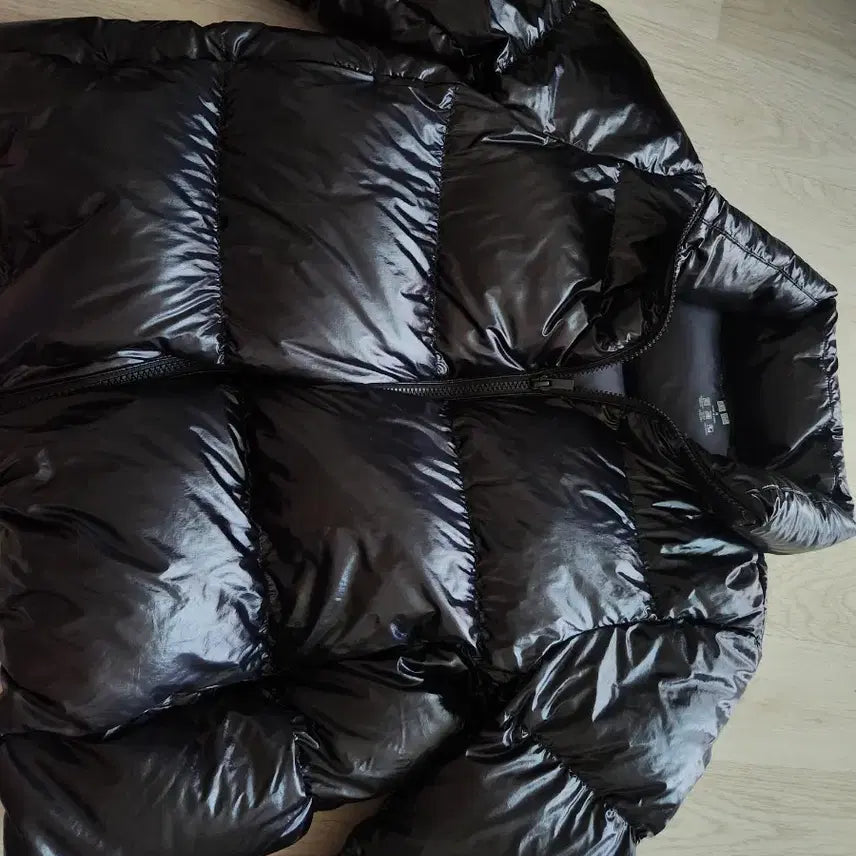 [BUNJANG] Uniqlo Ultra Light Down Padded Jacket - Black - Size M / 유니클로 울트라라이트 다운패딩점퍼