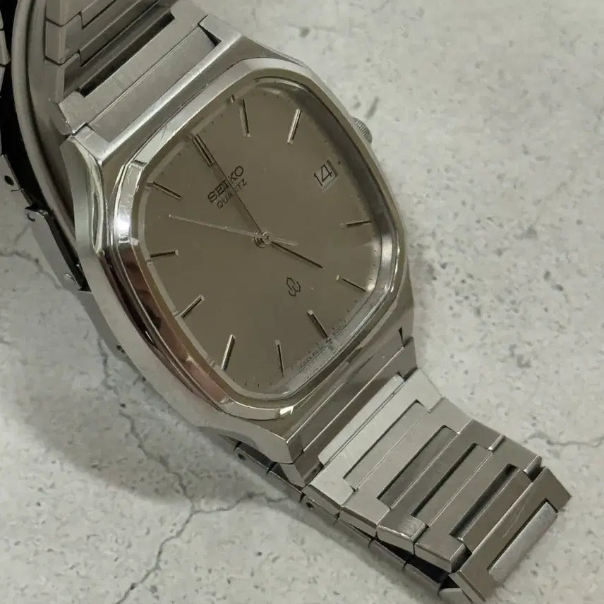 [BUNJANG] Seiko Quartz Vintage Watch / 80s 빈티지 세이코 쿼츠