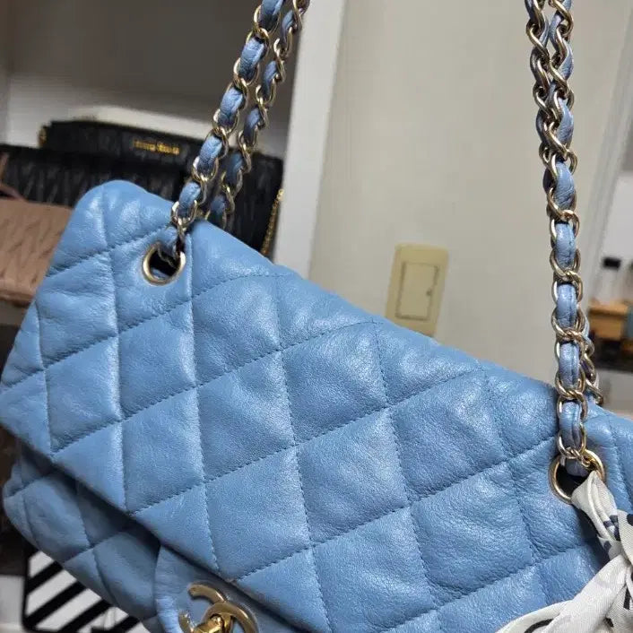 [BUNJANG] Chanel Quilted Chain Bag + Scarf / (정품)샤넬 퀼팅 체인백 블루 + 스카프
