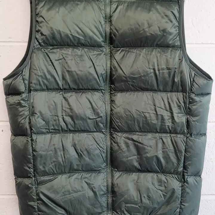 [BUNJANG] Uniqlo Ultra Light Down Lightweight Padded Vest / 유니클로(남.여공용) 울트라 라이트다운 경량패딩베스트(조끼) 판매