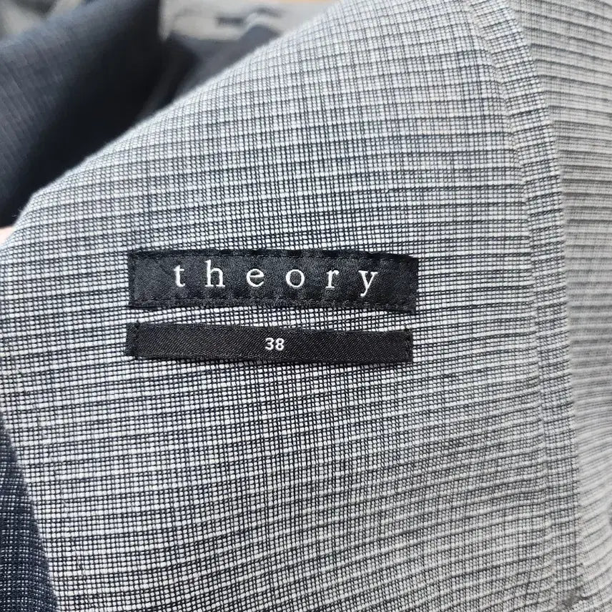 [BUNJANG] Theory Check Pattern Suit / 띠어리 체크 셋업 수트