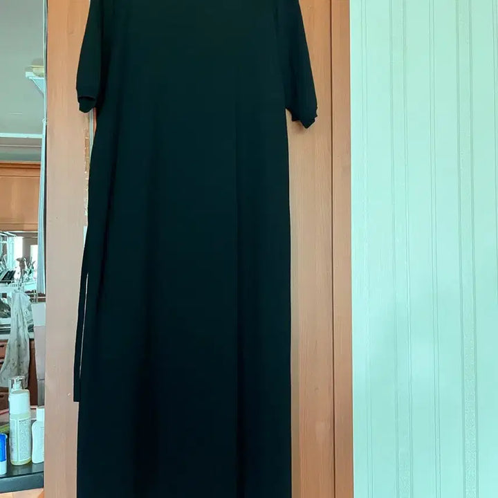 [BUNJANG] The Cashmere Black Dress / 더캐시미어 원피스 (블랙)