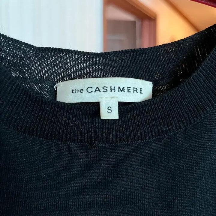 [BUNJANG] The Cashmere Black Dress / 더캐시미어 원피스 (블랙)