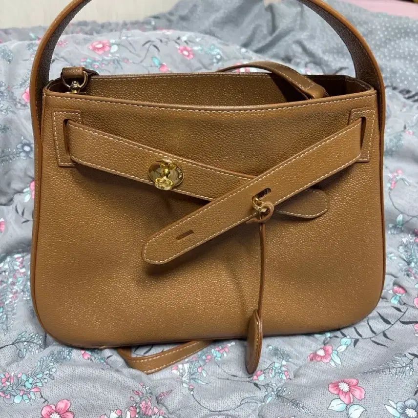 [BUNJANG] DieOption Tild Bag Camel M Size / 디옵튼 틸드백 카멜 M사이즈