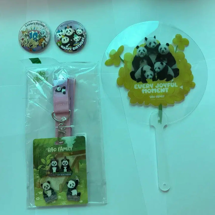 [BUNJANG] Everland Panda Bundle Badge Set / 판다월드 판다 공식 뱃지 / 에버랜드 공식 뱃지 일괄