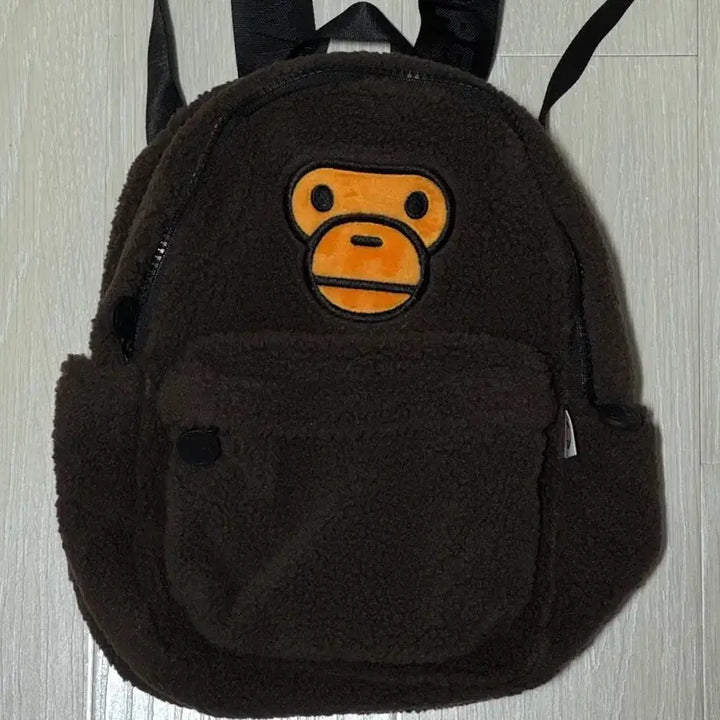 [BUNJANG] BAPE Baby Milo Mini Backpack Brown / 베이프 베이비 마일로 미니 퍼 백팩 브라운