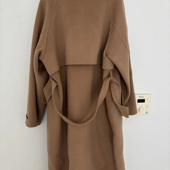 [BUNJANG] Minitto Handmade Wool Coat / 미니또 핸드메이드 코트 터틀넥 숄 카라