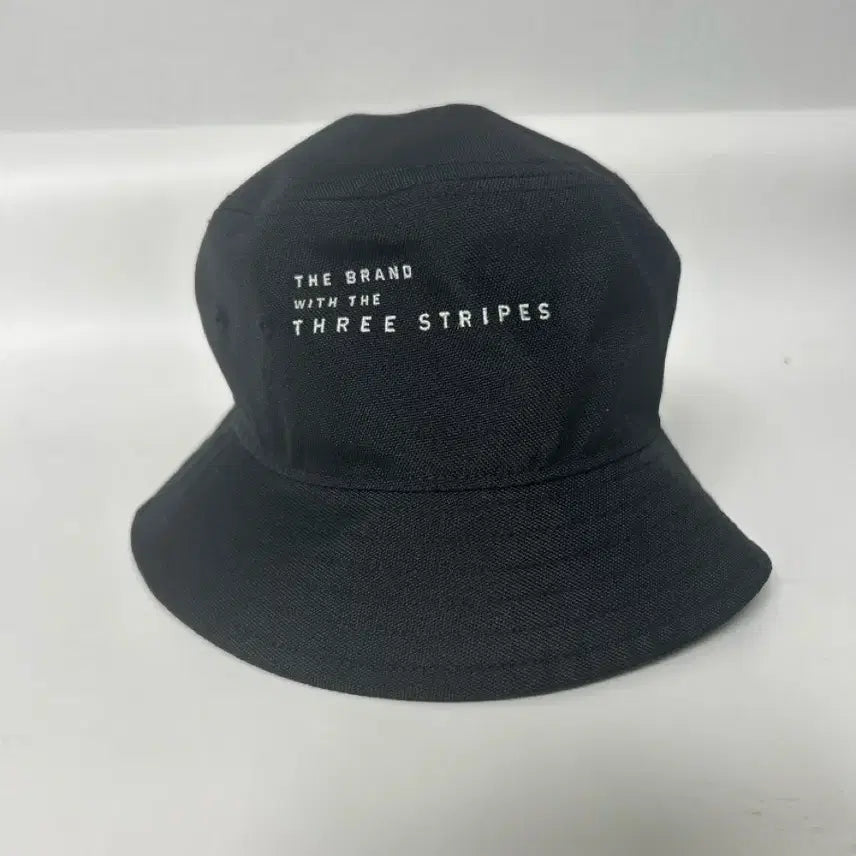 [SOLD OUT] 아디다스 블랙 버킷햇