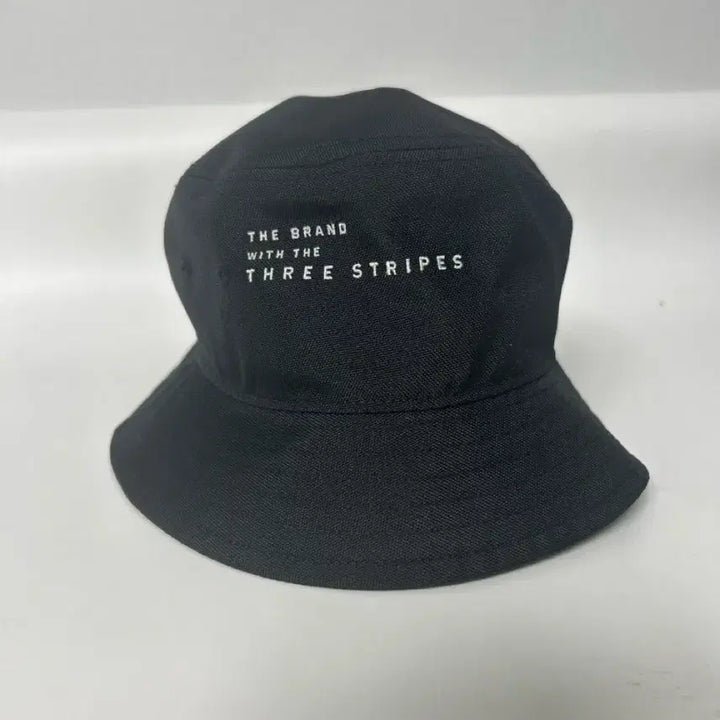 [SOLD OUT] 아디다스 블랙 버킷햇