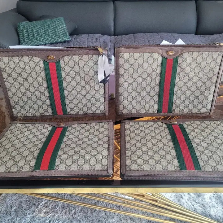 [BUNJANG] Gucci Ophidia GG Supreme Clutch Bag / 구찌 오피디아 GG 수프림 클러치 백 140만 각각60
