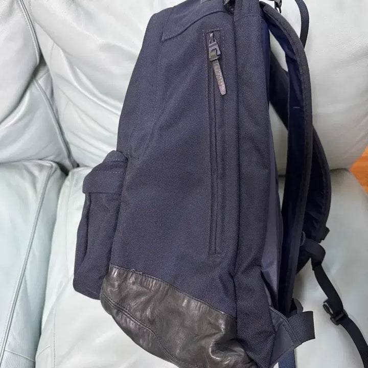 [BUNJANG] Visvim Cordura 22L Backpack Navy / 비즈빔 코듀라 22L 백팩 네이비