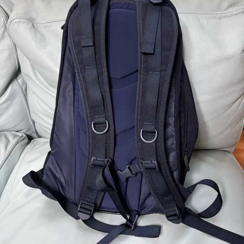 [BUNJANG] Visvim Cordura 22L Backpack Navy / 비즈빔 코듀라 22L 백팩 네이비