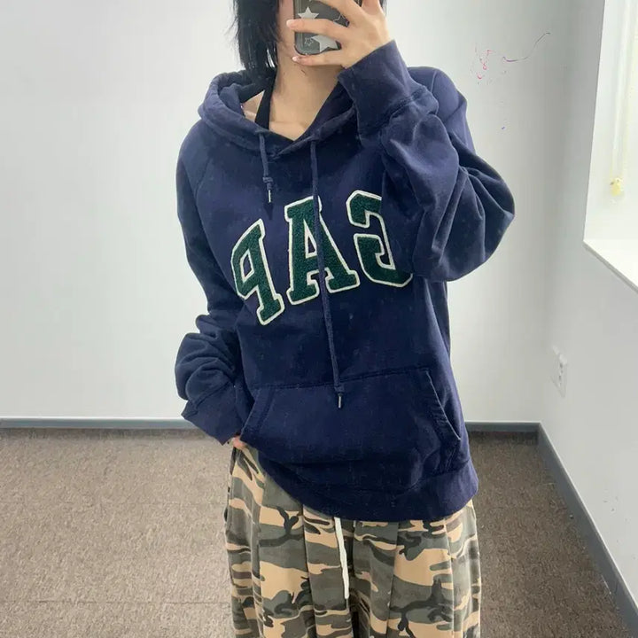 [BUNJANG] Gap Navy Hoodie / Gap 갭 그린 로고 네이비 후드티