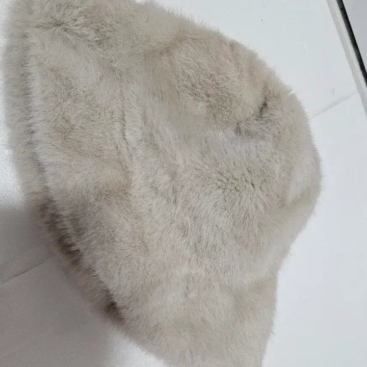 [BUNJANG] Winter Beanie Beige Hat / 여성 겨을방한모자 부드러운 베이지색  모자