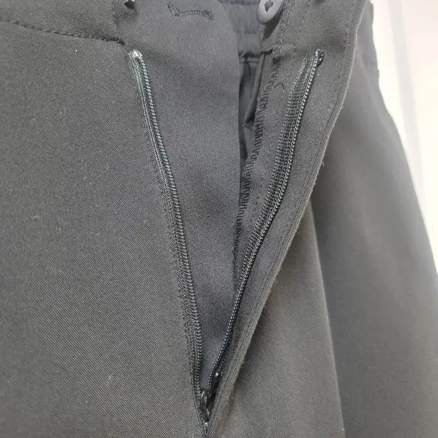 [BUNJANG] Uniqlo Pants (Size S) - Bundle / 유니클로 바지 2개(S)