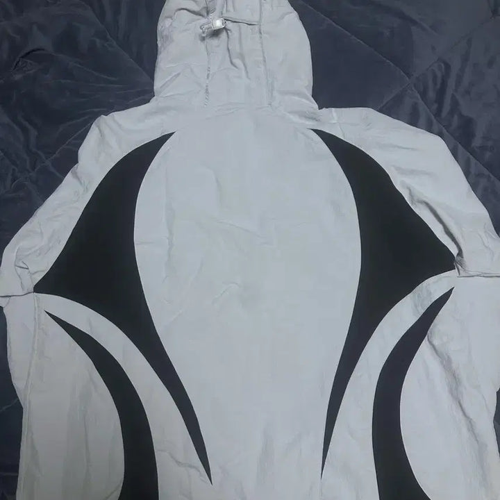 [BUNJANG] Palace P-Track Jacket Cloud / 팔라스 p-track jacket cloud