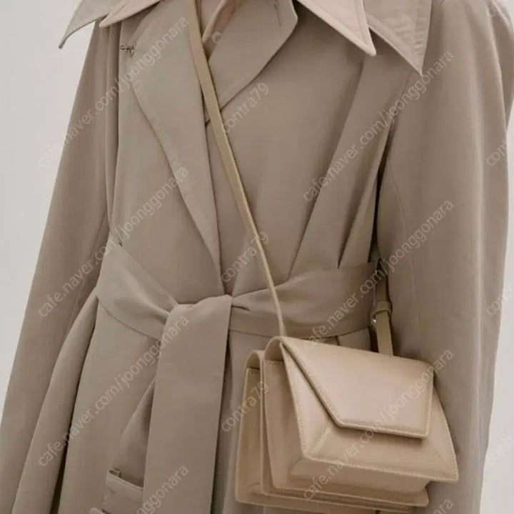 [BUNJANG] RECTO Double Envelope Crossbody Bag / 렉토 더블 엔벨롭 크로스백