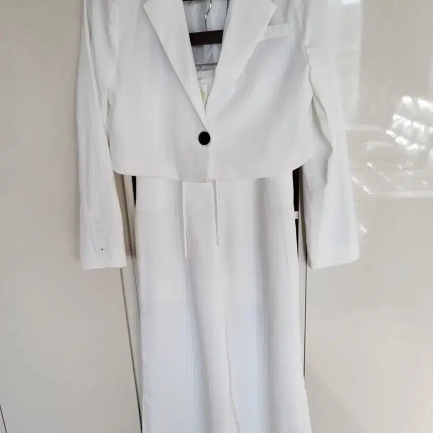 [BUNJANG] White Crop Jacket and Pants Set / 자켓.팬츠 셋업