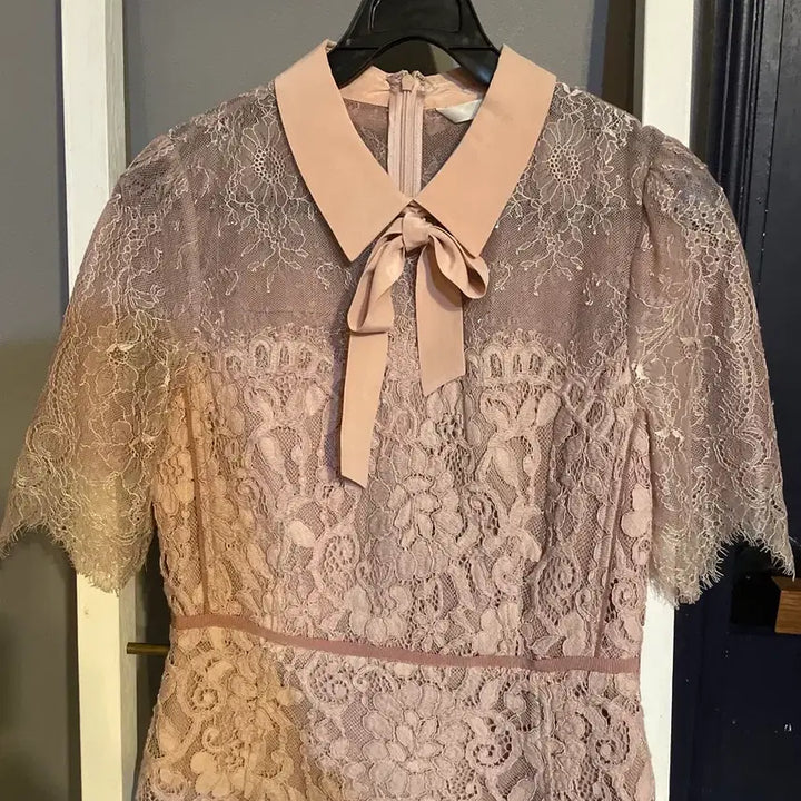 [BUNJANG] Renny Ron Lace Two-Piece Set / 레니본 레이스 셋업 투피스