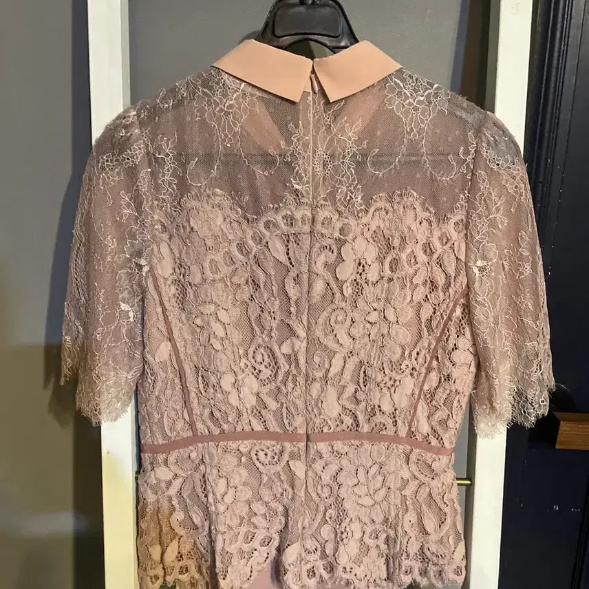 [BUNJANG] Renny Ron Lace Two-Piece Set / 레니본 레이스 셋업 투피스