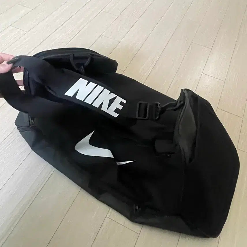[BUNJANG] Nike Duffel Bag / 나이키 블랙 더플백 가방