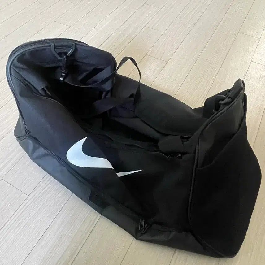 [BUNJANG] Nike Duffel Bag / 나이키 블랙 더플백 가방