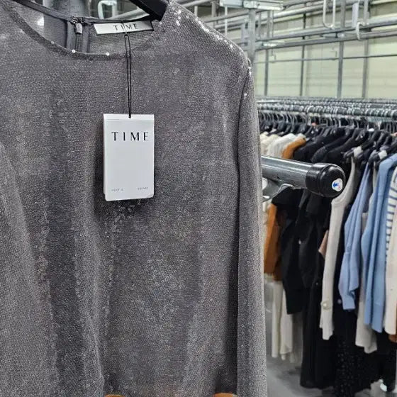 [BUNJANG] TIME Spangle Crop Blouse / 타임 TIME 스팽글 크롭 블라우스