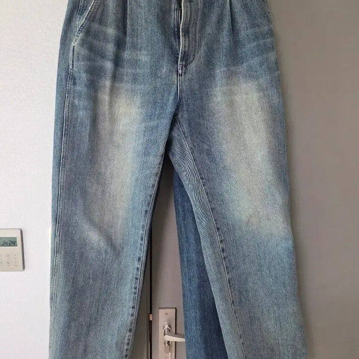 [BUNJANG] Roughside Drape Denim Pants Light Blue / 24fw 러프사이드 드레이프 데님 팬츠 라이트 블루 2사이즈