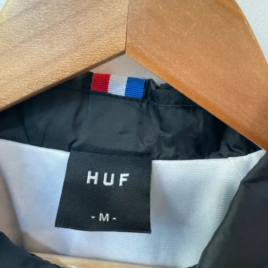 [BUNJANG] HUF Windbreaker Jacket M / HUF 바람막이 자켓 M