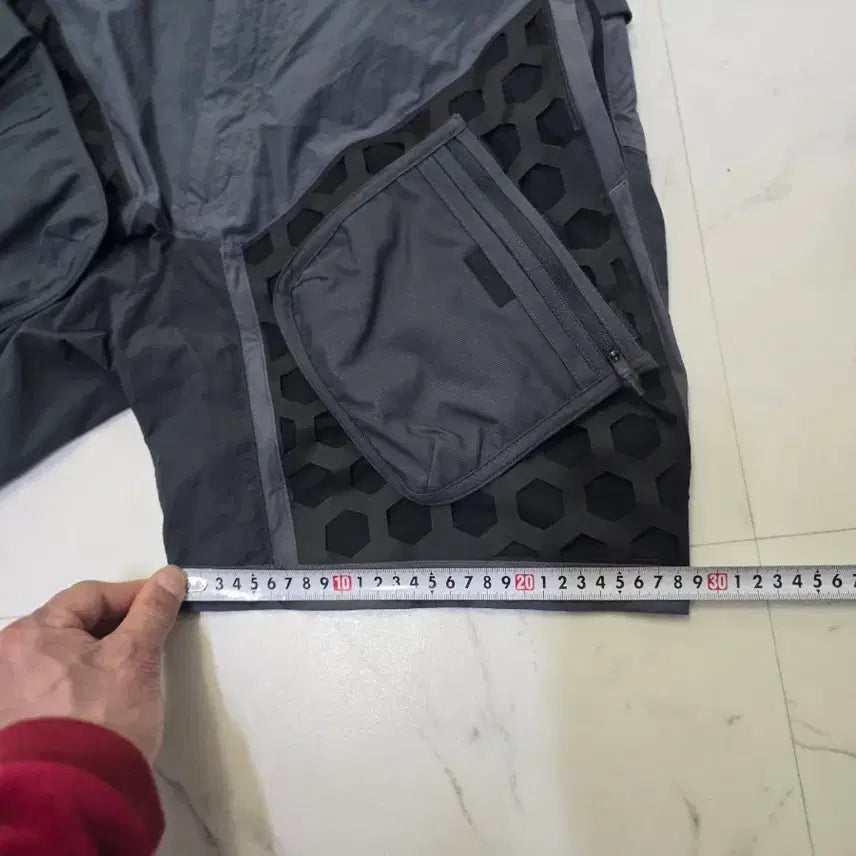 [BUNJANG] Nike ISPA Shorts Anthracite / [M] 나이키 ISPA 쇼츠 반바지 앤트러사이트