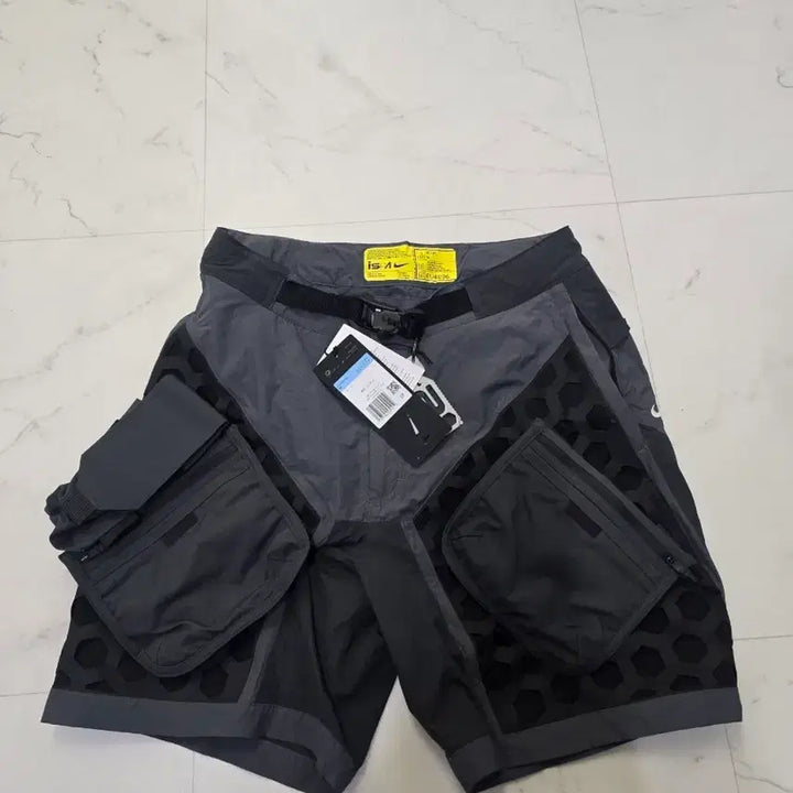 [BUNJANG] Nike ISPA Shorts Anthracite / [M] 나이키 ISPA 쇼츠 반바지 앤트러사이트