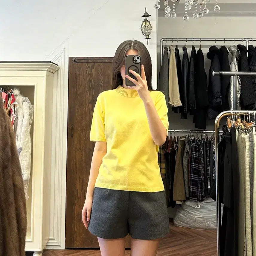 [BUNJANG] Burberry Yellow Knit Top / 버버리 정품 연노랑 반팔니트