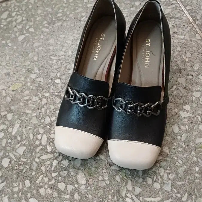 [BUNJANG] Saint John Women's Leather Shoes (Size 235) / 세이트존여성가죽구두235싸이즈