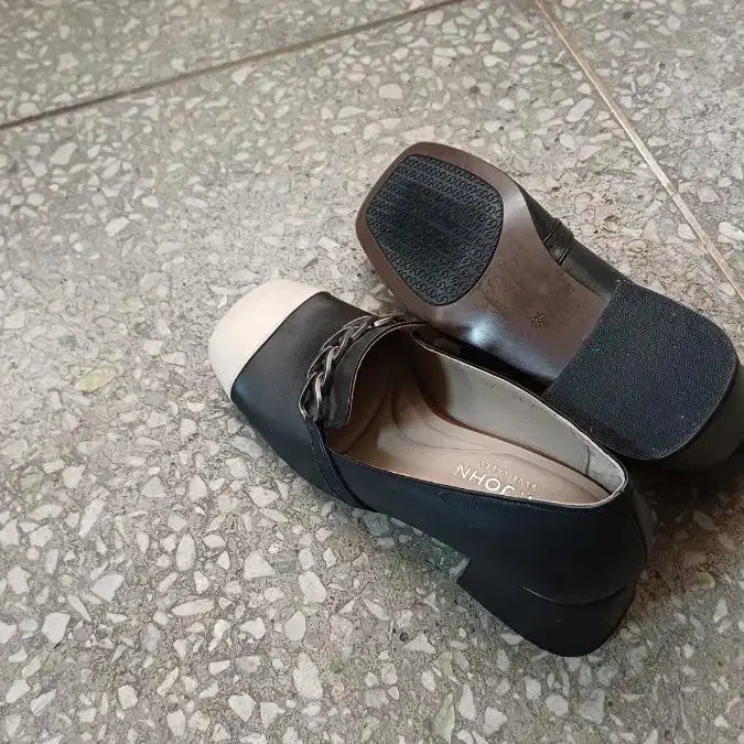 [BUNJANG] Saint John Women's Leather Shoes (Size 235) / 세이트존여성가죽구두235싸이즈