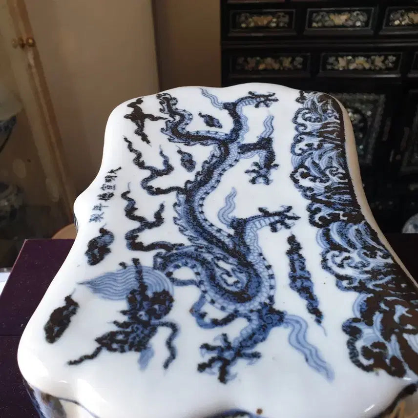 [BUNJANG] Ming Dynasty Sundeok Emperor's Porcelain Pillow / 명.선덕제기물/감정서첨부/도침.운용문