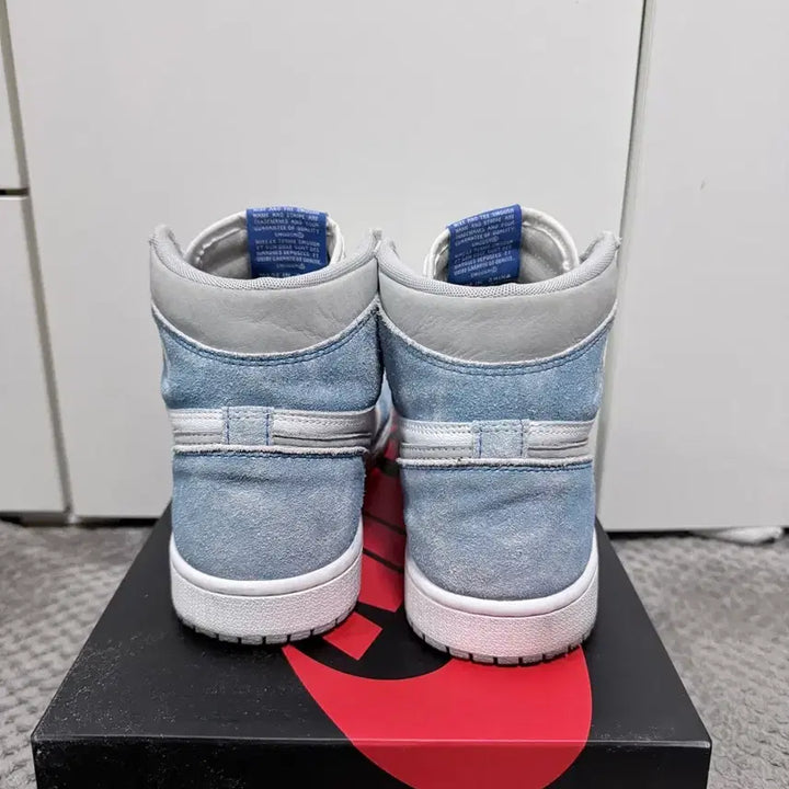 [BUNJANG] Nike Air Jordan 1 High Denim Sneakers / 나이키 에어조던1 하이 데님
