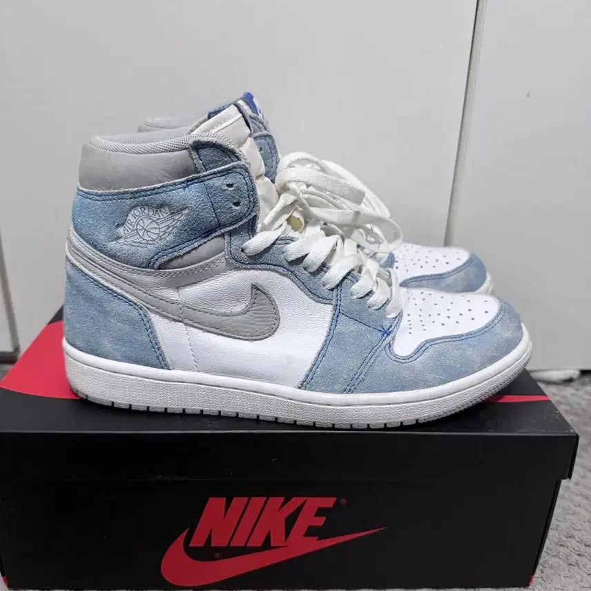 [BUNJANG] Nike Air Jordan 1 High Denim Sneakers / 나이키 에어조던1 하이 데님